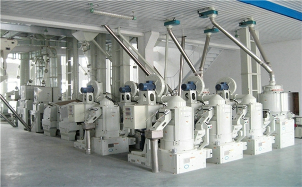 全自動新型碾米機 全自動新型碾米機