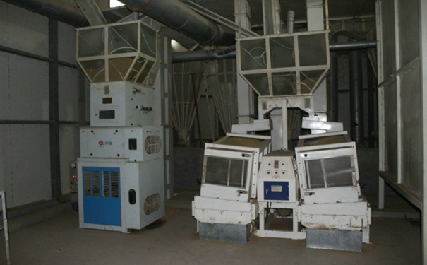 碾米成套設備 碾米成套設備